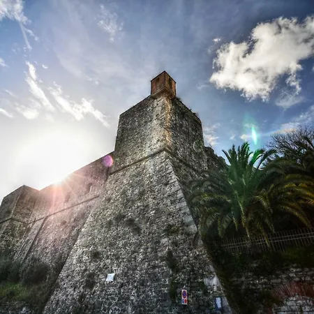 Il Ristoro Di Garibaldi Lejlighed